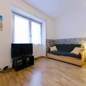 Altido Elegant 1 Bedroom Apt Moments From The Sea , Genova Italia